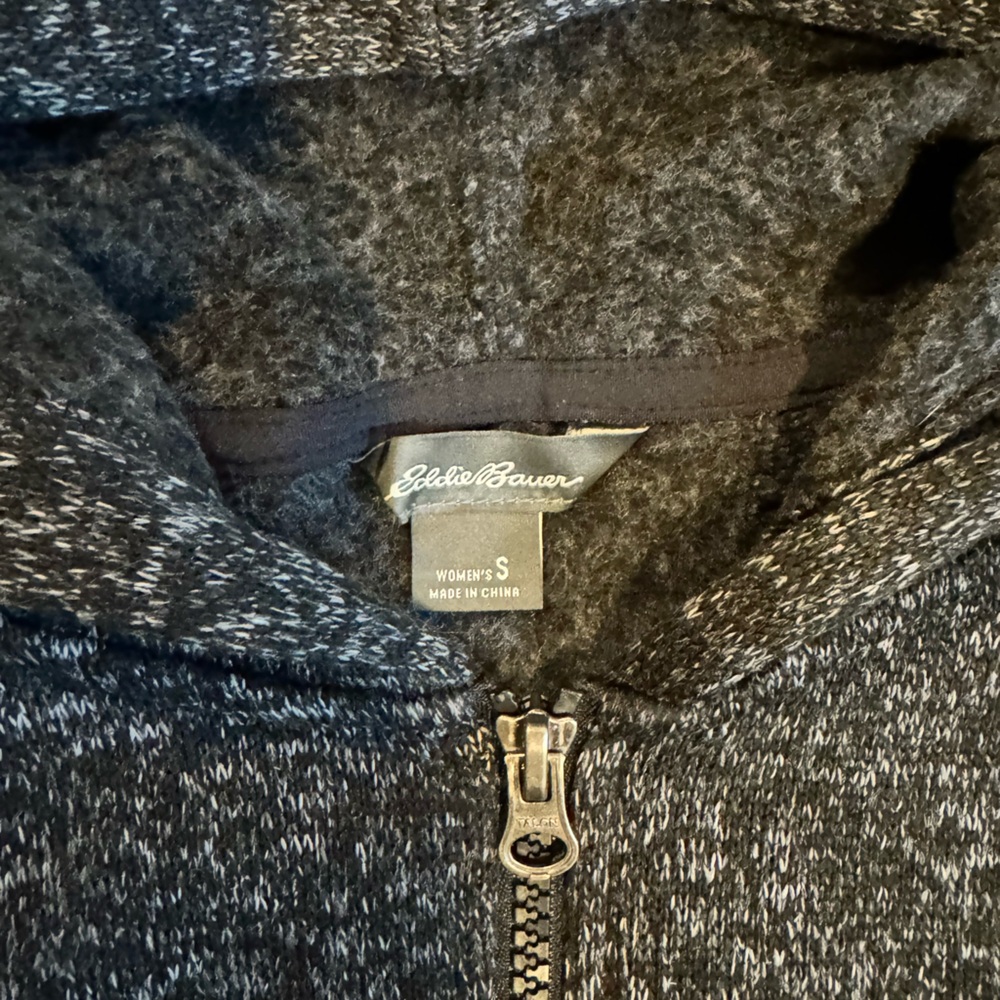 Eddie Bauer fleece women’s zip up. Black heathered small - Picture 2 of 3